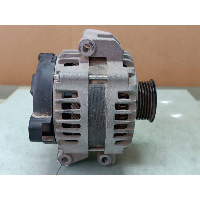 Recambio de alternador para opel mokka excellence referencia OEM IAM 94509655  140A