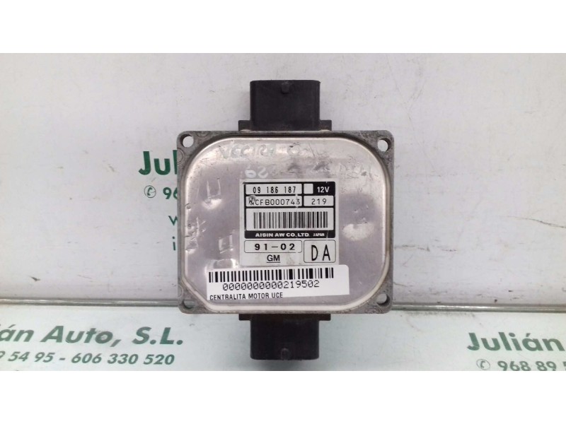 Recambio de centralita motor uce para opel vectra c berlina club referencia OEM IAM 09186187  