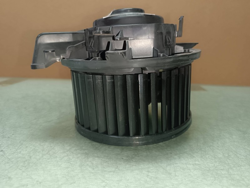 Recambio de ventilador calefaccion para opel mokka excellence referencia OEM IAM T63029A 3029CI VALEO