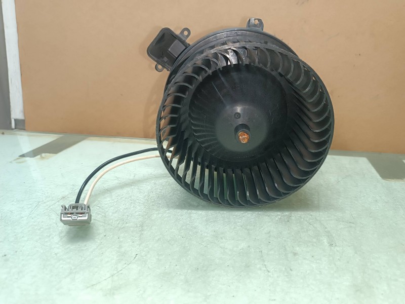 Recambio de ventilador calefaccion para opel mokka excellence referencia OEM IAM T63029A 3029CI VALEO