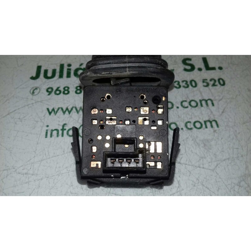 Recambio de mando limpia para opel combo (corsa c) familiar referencia OEM IAM 09185413 12268700 09185414