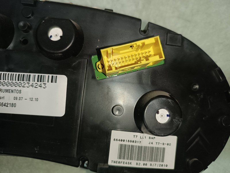 Recambio de cuadro instrumentos para peugeot 308 sport referencia OEM IAM 9666642180  