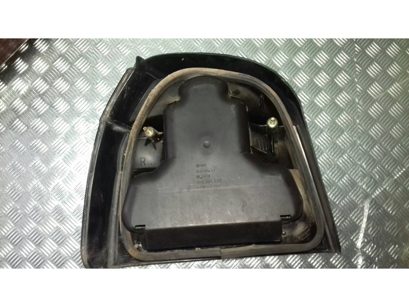 Recambio de piloto trasero derecho para volkswagen golf iii berlina (1h1) gti referencia OEM IAM 1H6945520  