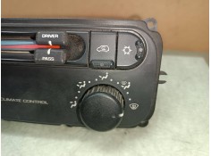 Recambio de mando calefaccion / aire acondicionado para chrysler voyager (rg) 2.5 crd lx referencia OEM IAM 05005039AA 290052084 2