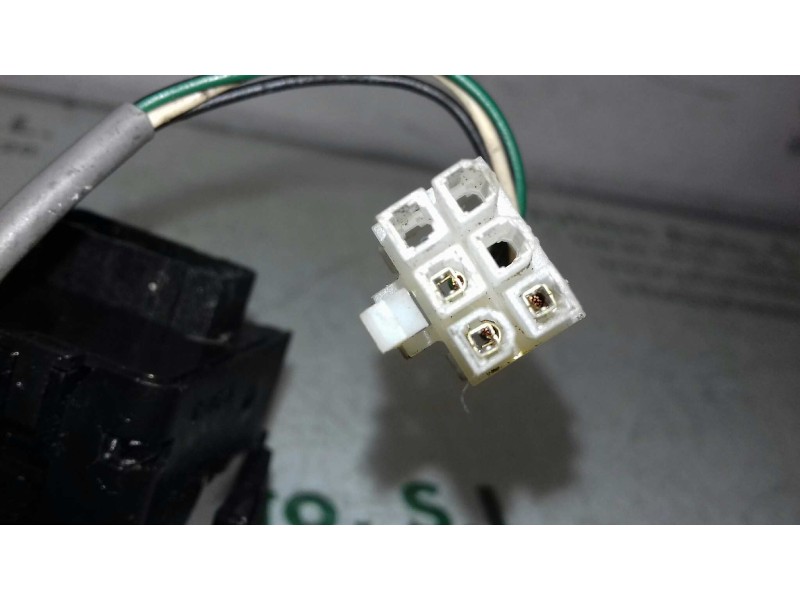 Recambio de mando luces para chevrolet kalos 1.4 se referencia OEM IAM 96540683 520321 