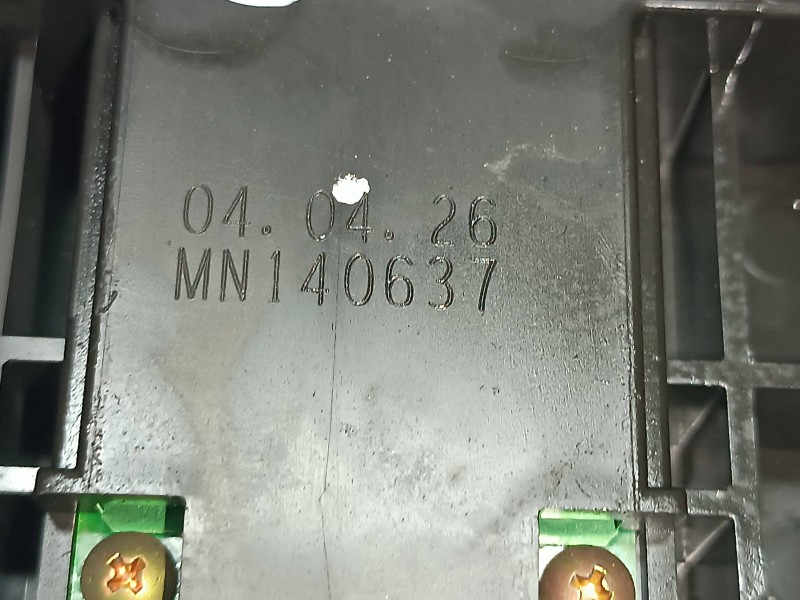 Recambio de mando calefaccion / aire acondicionado para mitsubishi space star (dg0) 1900 di-d avance referencia OEM IAM MN140637