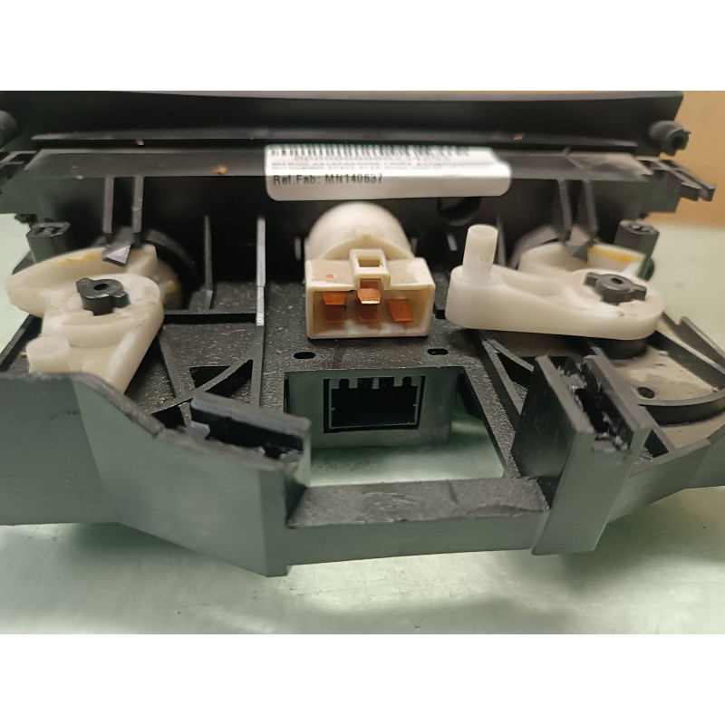 Recambio de mando calefaccion / aire acondicionado para mitsubishi space star (dg0) 1900 di-d avance referencia OEM IAM MN140637