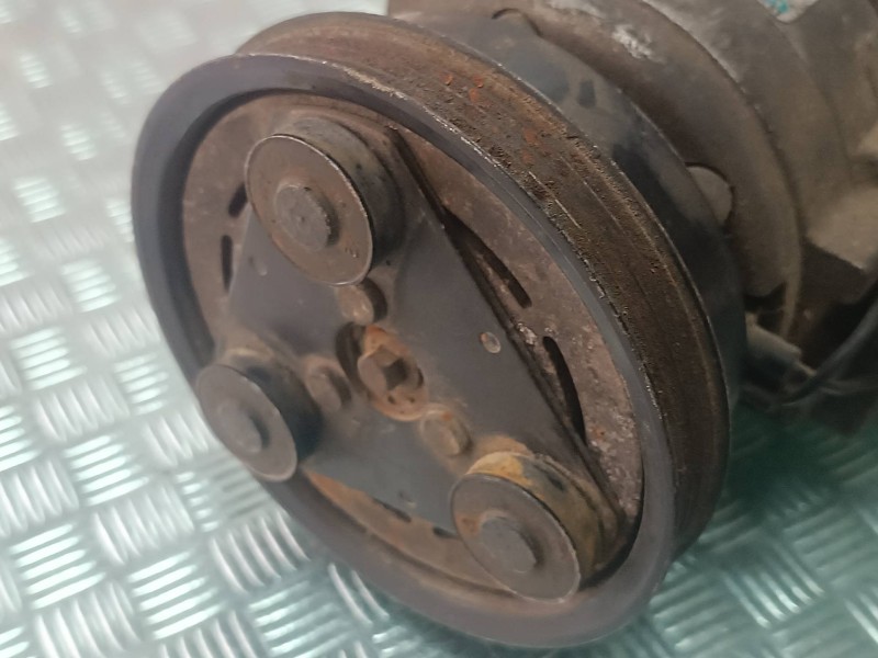 Recambio de compresor aire acondicionado para hyundai accent (lc) crdi gl referencia OEM IAM  FD46XG HALLE - HCC