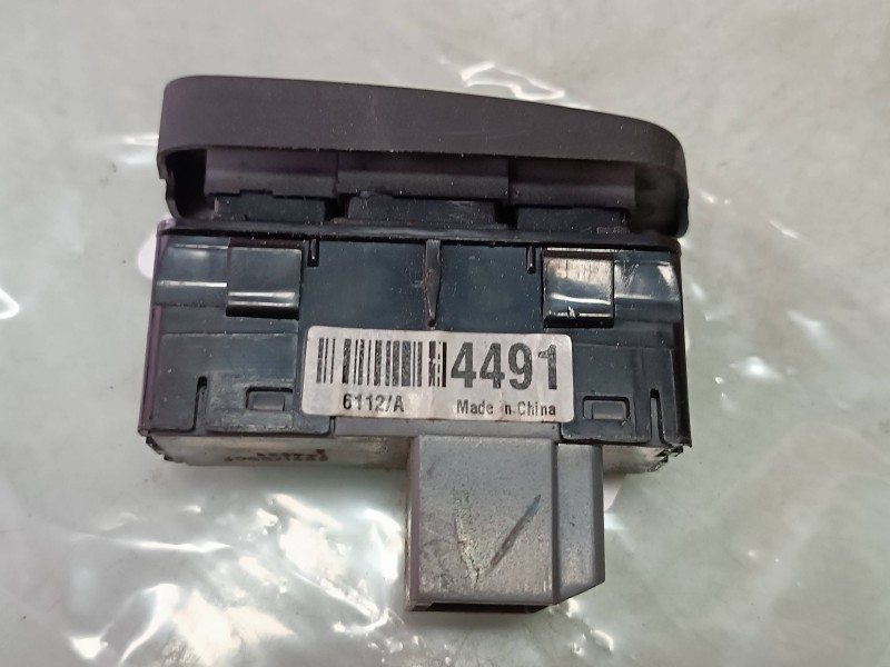 Recambio de interruptor para opel mokka excellence referencia OEM IAM 299105967  CONECTOR10 PINES
