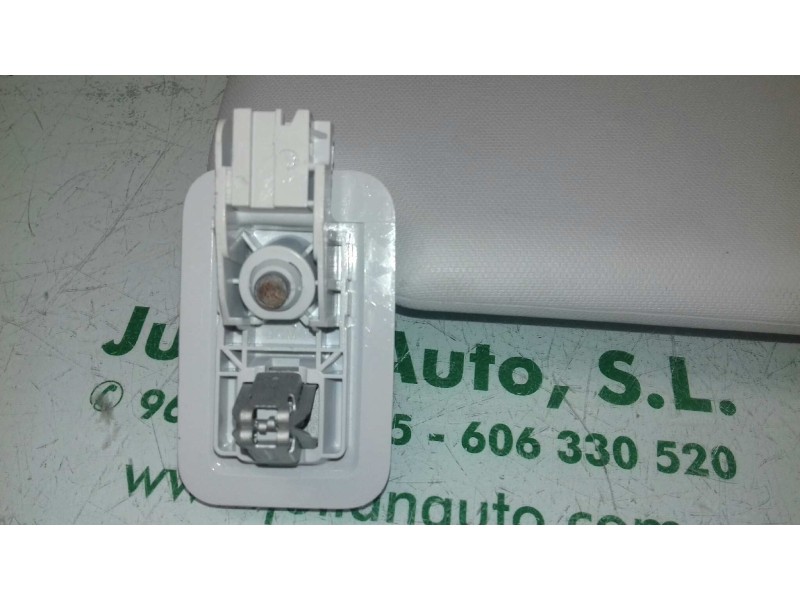 Recambio de parasol izquierdo para peugeot 208 access referencia OEM IAM   