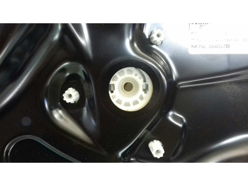 Recambio de elevalunas trasero izquierdo para volkswagen passat variant (365) edition referencia OEM IAM 3AA839755 929912102 134
