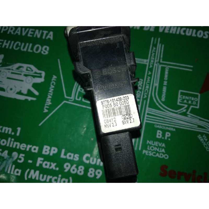 Recambio de motor elevalunas trasero derecho para volkswagen bora berlina (1j2) highline referencia OEM IAM  F005S00050 08412