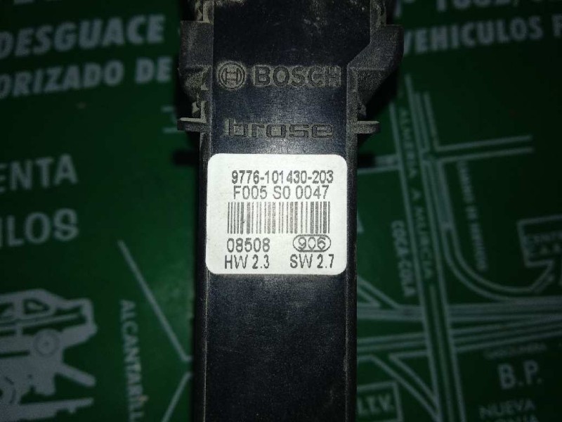 Recambio de motor elevalunas delantero izquierdo para volkswagen bora berlina (1j2) highline referencia OEM IAM  F005S00047 0850