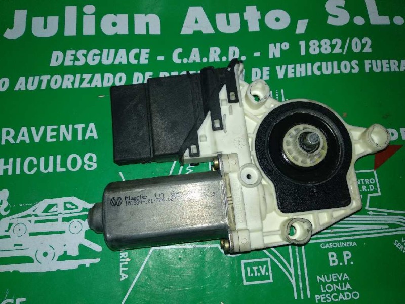 Recambio de motor elevalunas trasero izquierdo para volkswagen bora berlina (1j2) highline referencia OEM IAM   