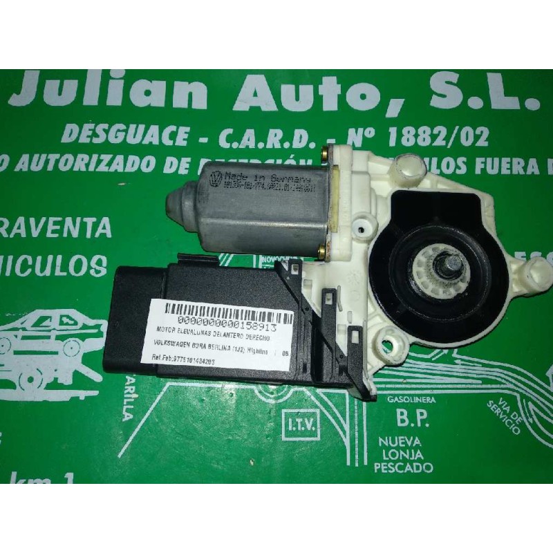 Recambio de motor elevalunas delantero derecho para volkswagen bora berlina (1j2) highline referencia OEM IAM  9776101434203 