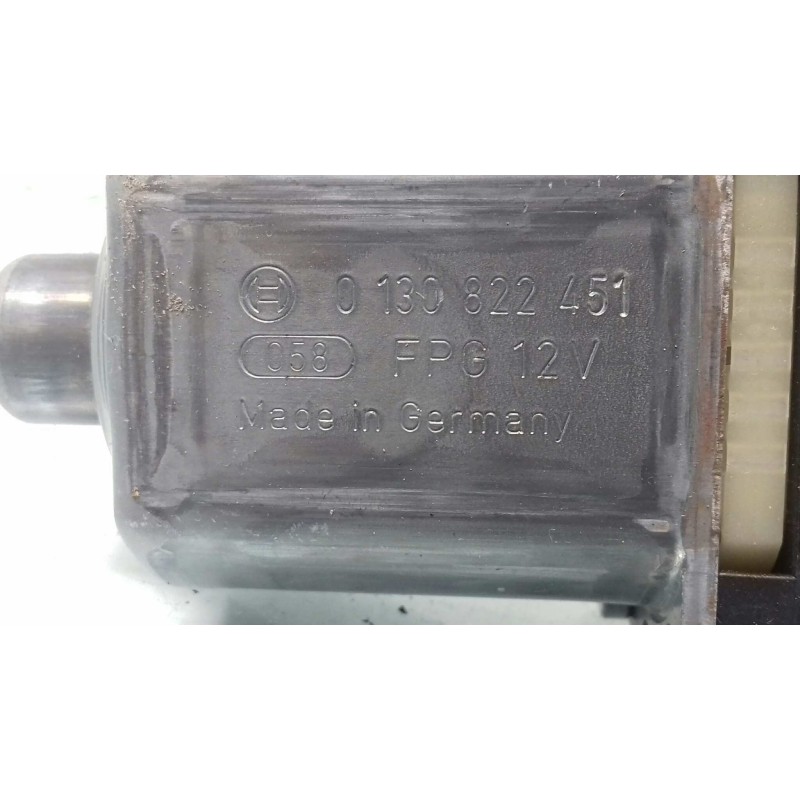 Recambio de motor elevalunas delantero derecho para volkswagen passat variant (365) edition referencia OEM IAM 3C0959792C 919191