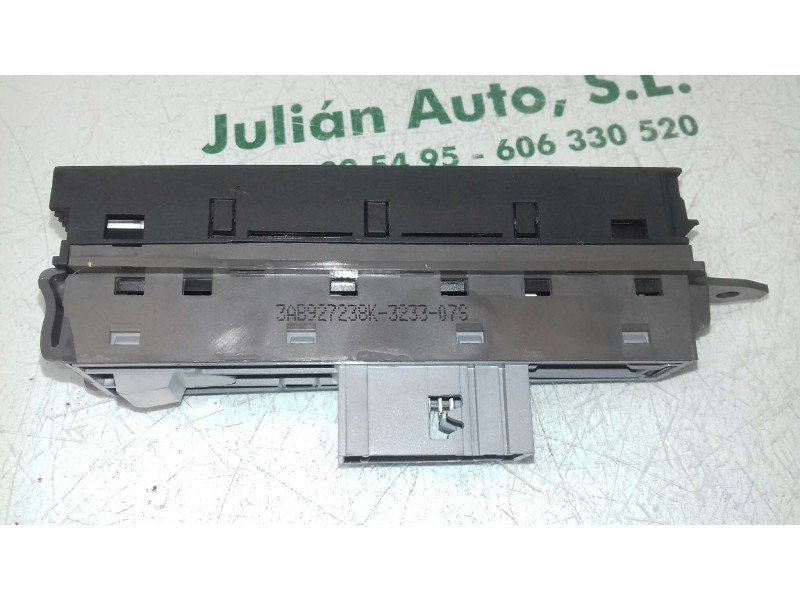 Recambio de mando multifuncion para volkswagen passat variant (365) edition referencia OEM IAM 3AB927238K 3233 