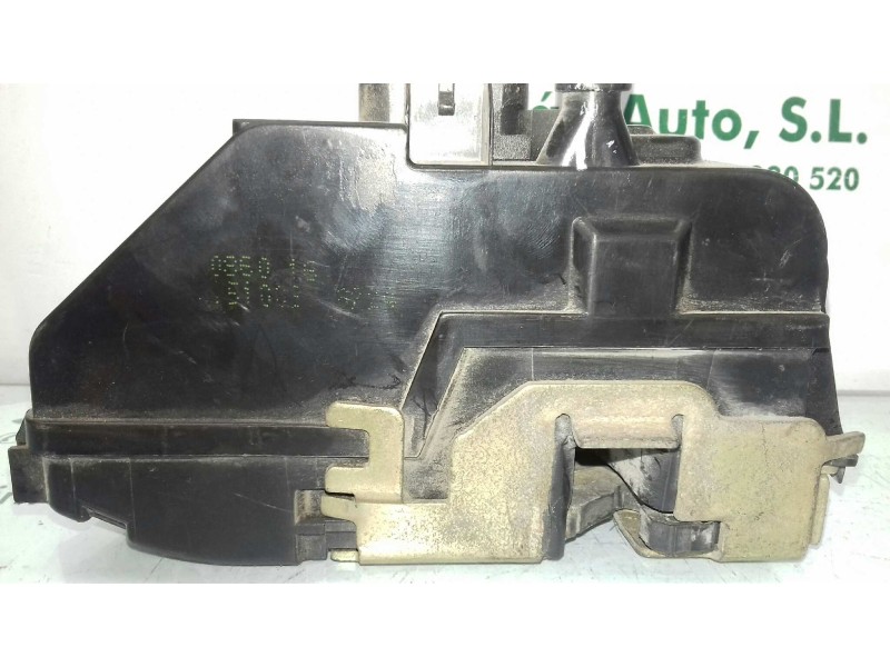 Recambio de cerradura puerta delantera izquierda para renault megane ii berlina 3p confort authentique referencia OEM IAM 086016