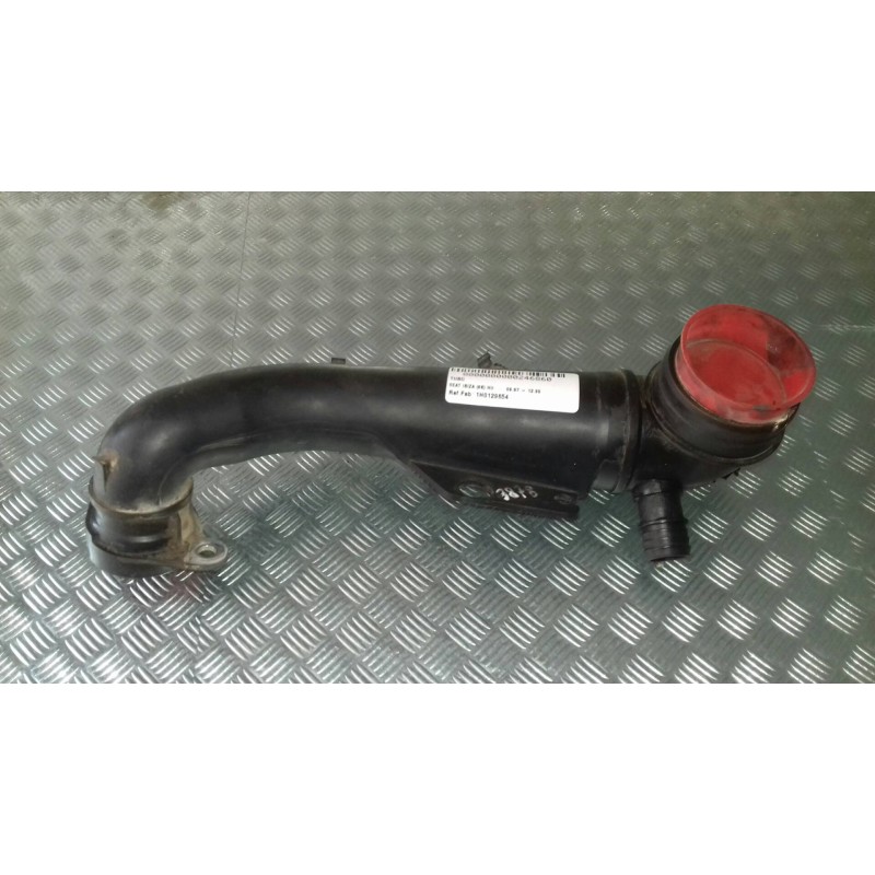 Recambio de tubo para seat ibiza (6k) hit referencia OEM IAM 1H0129654  1H0129656P