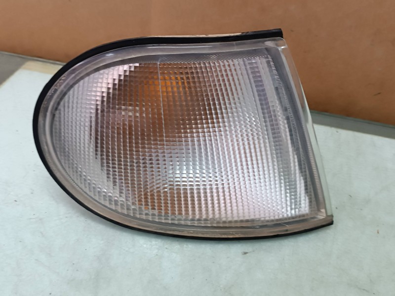 Recambio de piloto delantero derecho para tata safari 2.0 referencia OEM IAM 15900001R  