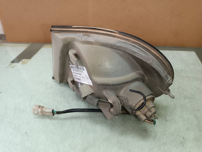 Recambio de piloto delantero derecho para tata safari 2.0 referencia OEM IAM 15900001R  