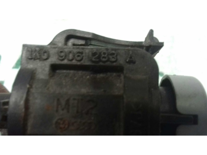 Recambio de valvula aire adicional para volkswagen passat variant (365) edition referencia OEM IAM 1K0906283A  