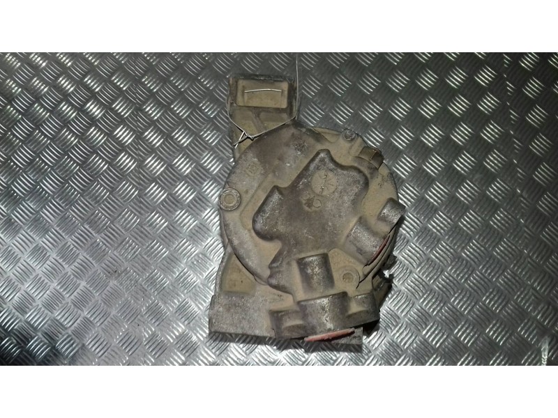 Recambio de compresor aire acondicionado para nissan almera (n16/e) acenta referencia OEM IAM 92600BN301  CALSONIC