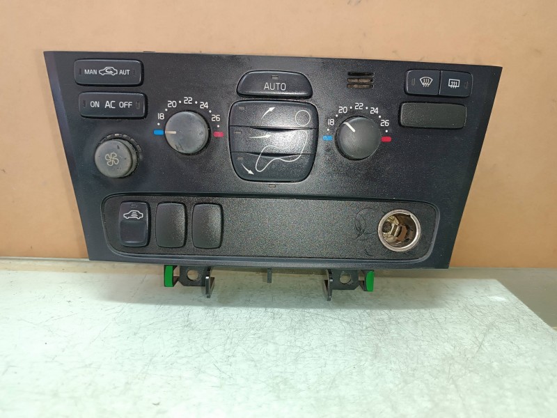 Recambio de mando calefaccion / aire acondicionado para volvo s60 berlina 2.4 d referencia OEM IAM 8691876  