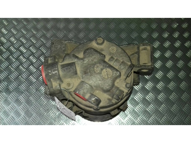 Recambio de compresor aire acondicionado para nissan almera tino (v10m) ambience referencia OEM IAM 92600BN300  CALSONIC