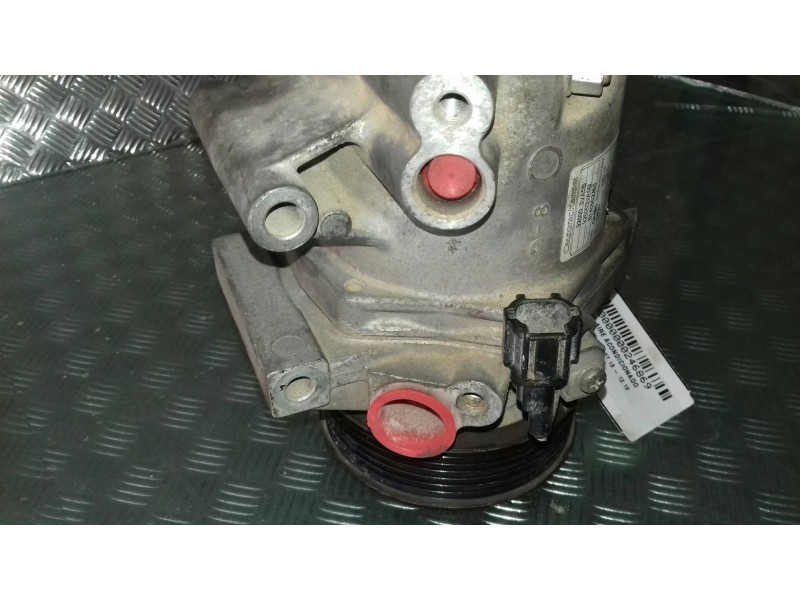 Recambio de compresor aire acondicionado para nissan note acenta referencia OEM IAM 926003VA5B CR08B CALSONIC