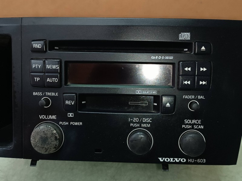Recambio de sistema audio / radio cd para volvo s60 berlina 2.4 d referencia OEM IAM 306576371 9491792 9491217