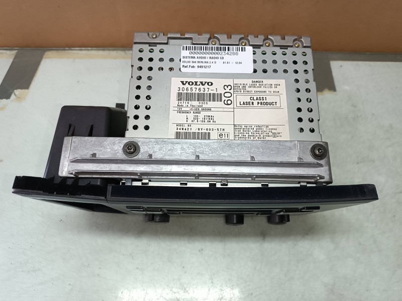 Recambio de sistema audio / radio cd para volvo s60 berlina 2.4 d referencia OEM IAM 306576371 9491792 9491217