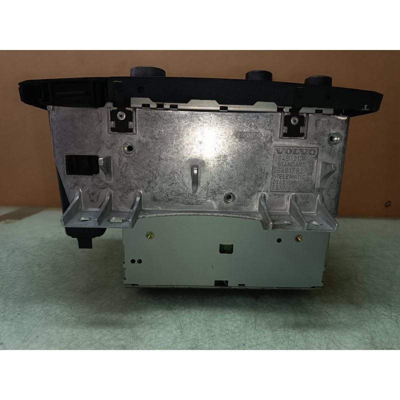Recambio de sistema audio / radio cd para volvo s60 berlina 2.4 d referencia OEM IAM 306576371 9491792 9491217