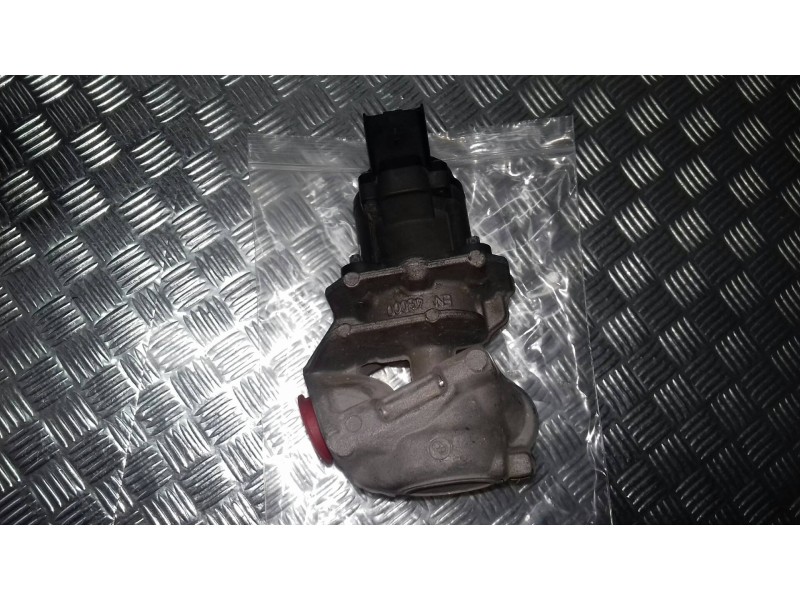 Recambio de valvula egr para ford focus lim. (cb4) titanium referencia OEM IAM 9685640480 216046799 VALEO