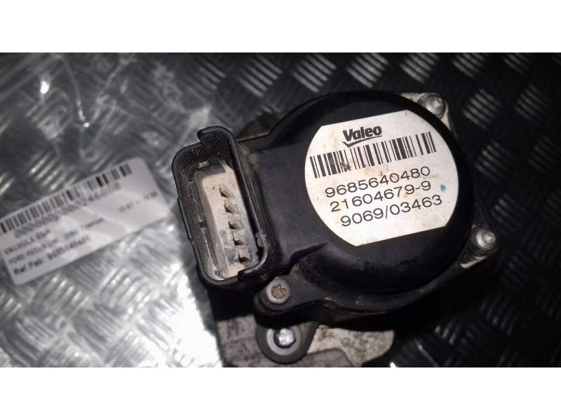 Recambio de valvula egr para ford focus lim. (cb4) titanium referencia OEM IAM 9685640480 216046799 VALEO