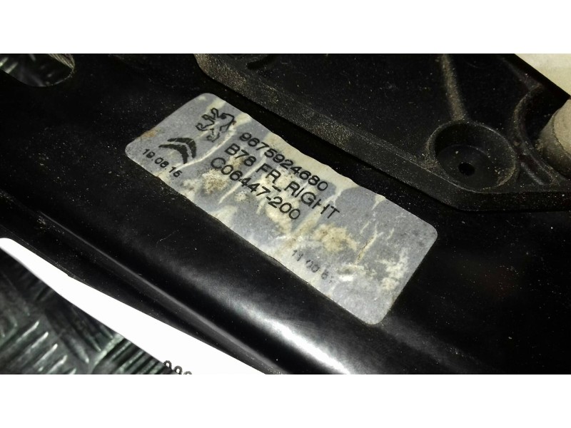 Recambio de elevalunas delantero derecho para citroen c4 picasso feel referencia OEM IAM 9675924680 C06447200 ELECTRICO
