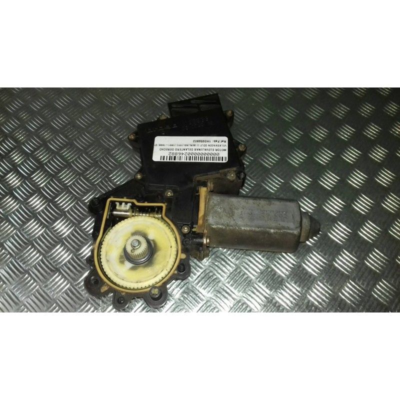 Recambio de motor elevalunas delantero derecho para volkswagen golf iii berlina (1h1) gti referencia OEM IAM 1H0959802  