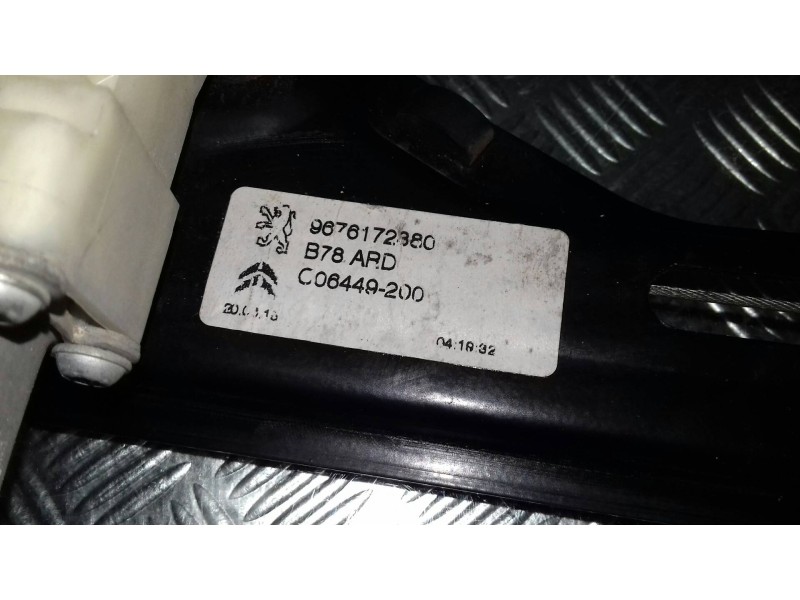 Recambio de elevalunas trasero derecho para citroen c4 picasso feel referencia OEM IAM 9676172380 C06449200 ELECTRICO