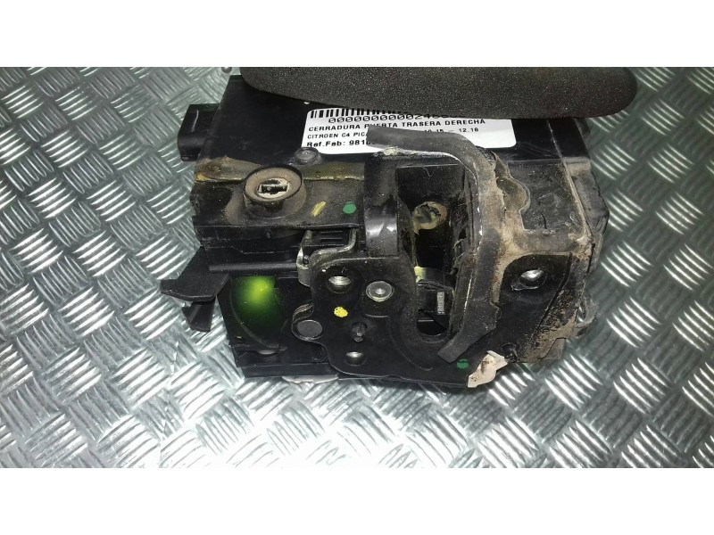 Recambio de cerradura puerta trasera derecha para citroen c4 picasso feel referencia OEM IAM 9810310780  