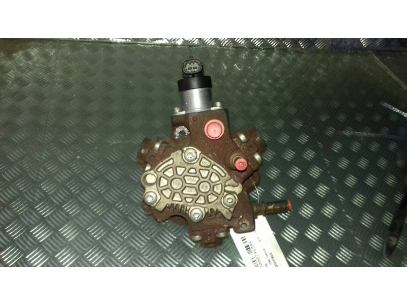 Recambio de bomba inyeccion para ford focus lim. (cb4) titanium referencia OEM IAM 9683703780A 0445010102 BOSCH