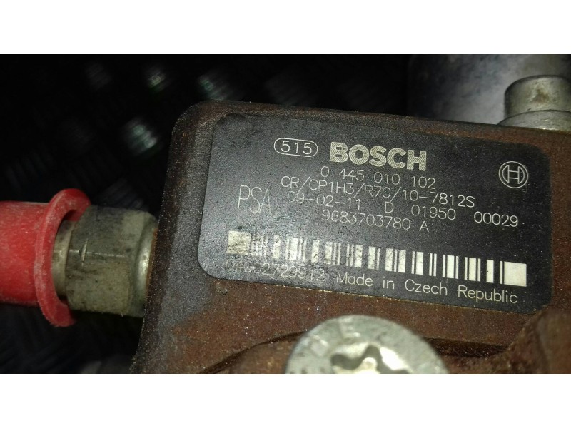 Recambio de bomba inyeccion para ford focus lim. (cb4) titanium referencia OEM IAM 9683703780A 0445010102 BOSCH