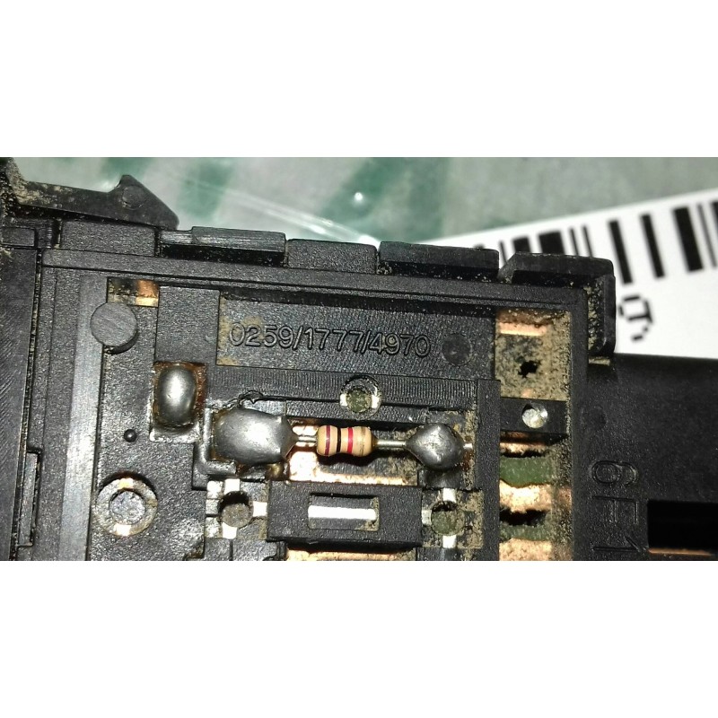 Recambio de interruptor para hyundai tucson (jm) 2.0 crdi comfort referencia OEM IAM 025917774970 4+2 PINES ANTINIEBLAS