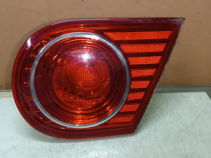 Recambio de piloto trasero derecho interior para kia opirus básico referencia OEM IAM 2357  INTE - PORTON