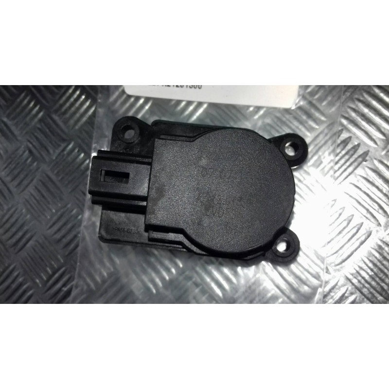 Recambio de motor apertura trampillas climatizador para citroen c4 picasso feel referencia OEM IAM A21201300 EVD596 DENSO