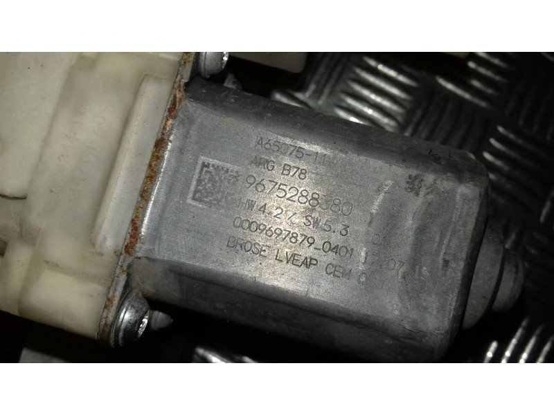Recambio de elevalunas trasero izquierdo para citroen c4 picasso feel referencia OEM IAM 9676172480 C06448200 ELECTRICO
