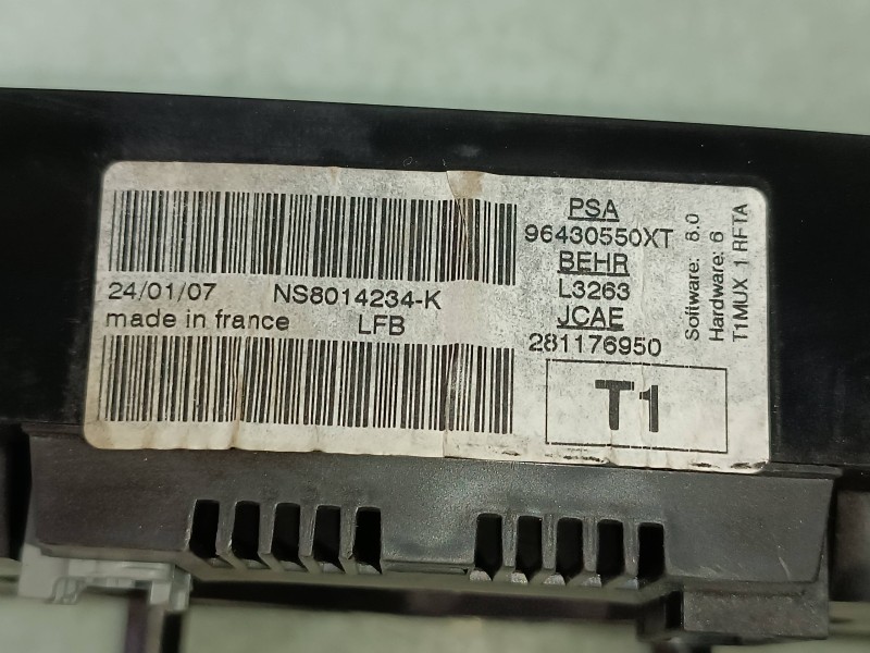 Recambio de mando climatizador para peugeot 206 berlina xs-line referencia OEM IAM 96430550XT  