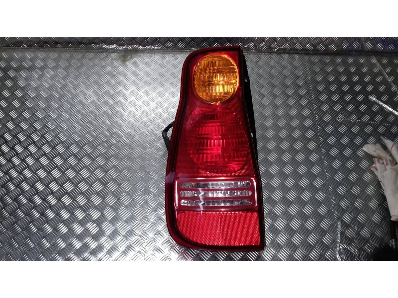 Recambio de piloto trasero izquierdo para hyundai matrix (fc) 1.5 crdi gls referencia OEM IAM 92401170  