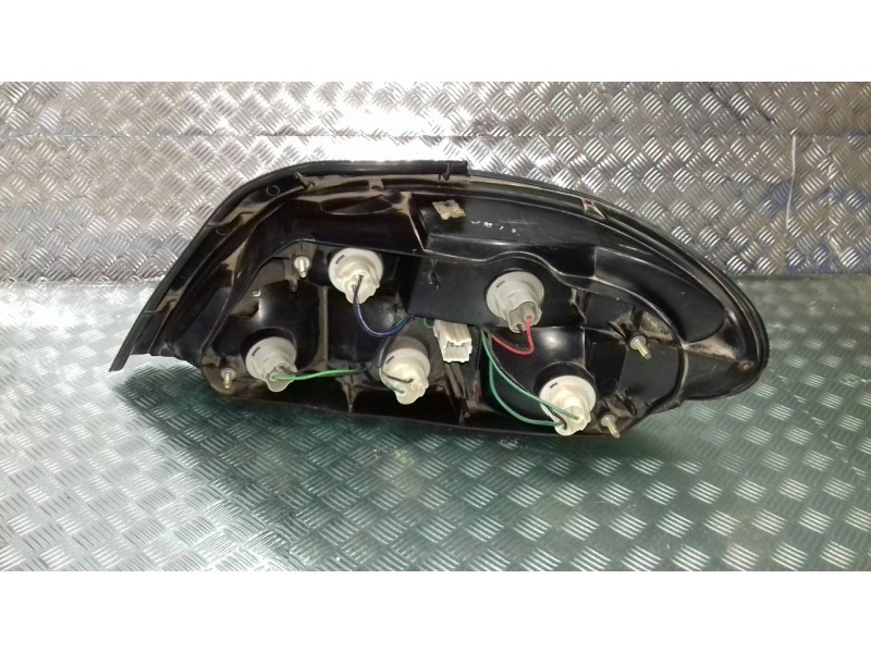 Recambio de piloto trasero izquierdo para hyundai lantra berlina (rd) 1.8 gt referencia OEM IAM   