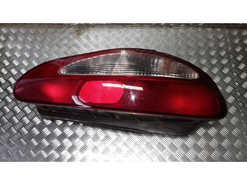 Recambio de piloto trasero derecho para hyundai coupe (j2) 2.0 fx coupe referencia OEM IAM 92402270  