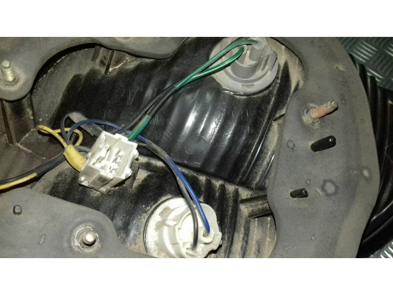 Recambio de piloto trasero izquierdo para hyundai coupe (j2) 2.0 fx coupe referencia OEM IAM 92401275  